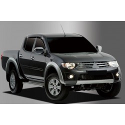 מגן יתושים לרכב מיצובישי טריטון L200 האנטר 2015> תוצרת AUTOCLOVER קוריאה 