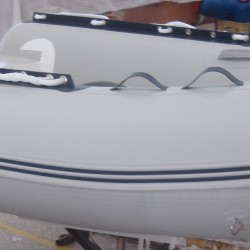 SEAPRO סירה ריב חצי קשיחה מקצועית חלק תחתון פיברגלס 2.4 מטר**בהזמנה מראש בלבד** 