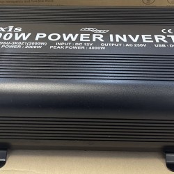 12V-220V  ממיר מתח סינוס טהור  2000 וואט תקן CE דגם לקסיס 12V-220V  ממיר מתח סינוס טהור  2000 וואט תקן CE דגם לקסיס