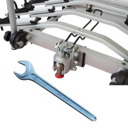 מנשא אופניים 3 זוגות חיבור לוו גרירה כושר העמסה 45 ק"ג עשוי אלומיניום דגם TECH-PROBIKE CLASSIC תוצרת  | FABBRI איטליה