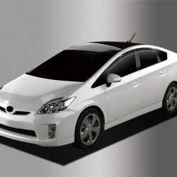 מגן רוח לרכב טיוטה פריוס  2009-2015 תוצרת AUTOCLOVER קוריאה - סט 4 חלקים הדבקה חיצונית 